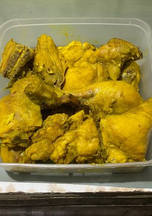 Foto resep Ayam Ungkep Bumbu Kuning