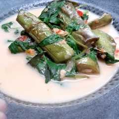 รูปของ 40. Terung masak pecel