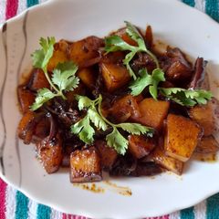 A picture of Tangy Potato Curry.