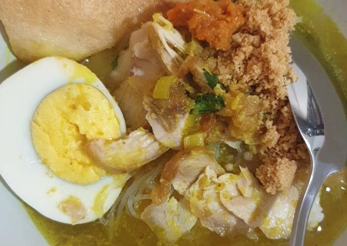 Soto ayam lamongan