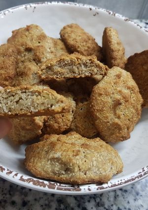 Una foto de Galletitas de banana manzana y coco sin gluten (Veganas)