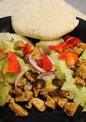 Gyros pitával recept fotója
