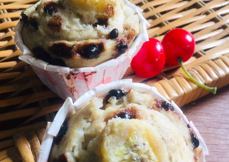 Overripe Banana Muffin 🧁 Overripe Banana Muffin 🧁