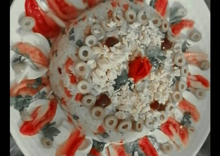 سلطة الأرز المزينة