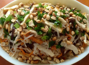 Hình của món Rau củ xào chay cuốn bánh tráng.