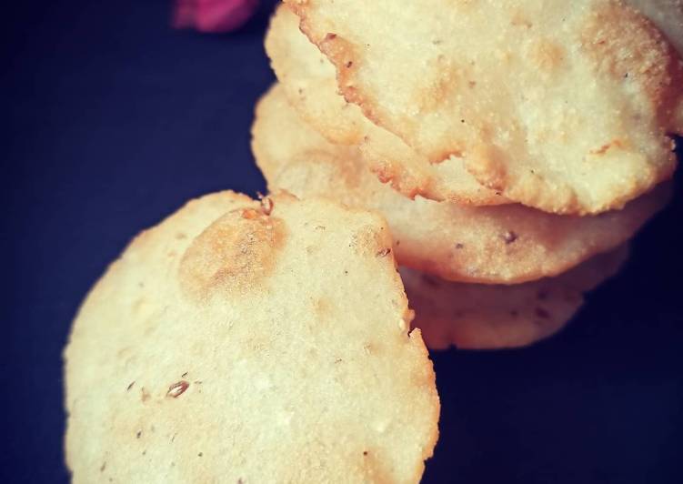 Step-by-Step Guide to Make Any-night-of-the-week Poricha Pathiri/NEI PATHAL/RICE FLOUR POORI