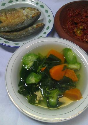 Foto resep Sayur bening gambas,ikan asin kembung dan sambal orek