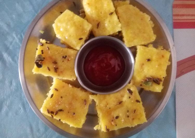 Spongy dhokla