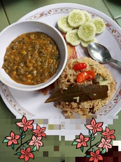 दाल पालक पुलाव (Dal palak Pulav recipe in hindi) रेसिपी मुख्य फोटो