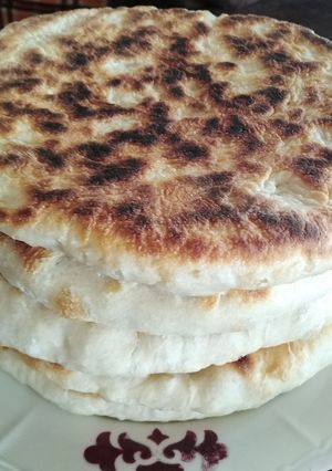 O poză a rețetei Turte coapte în tigaie.
