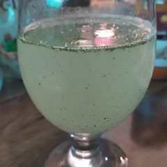A picture of Mintonade.