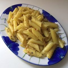 Garlic butter pasta A picture of Garlic butter pasta.