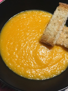 Una foto de Crema de calabaza 🎃