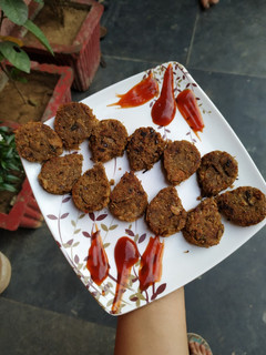 A picture of Soya kababs.