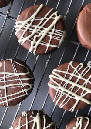Una foto de Alfajores de chocolate