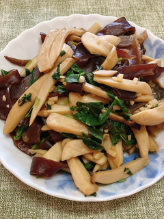 塔香炒木耳杏鮑菇 的食譜成品照片