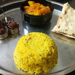 A picture of Mogardaal spicy khichdi.