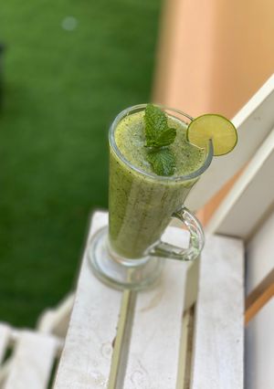 صورة لوصفة المشروب الأخضر الصحّي 🍹
