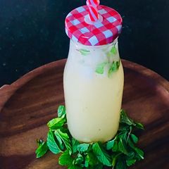 A picture of Mint aam panna.
