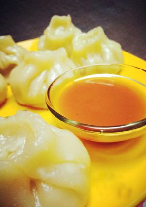 A picture of Vej Momos.