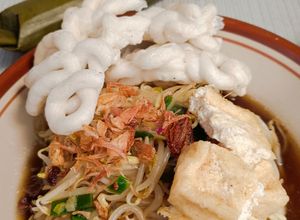 Foto resep Lontong mie khas Surabaya Gurih dan Segar