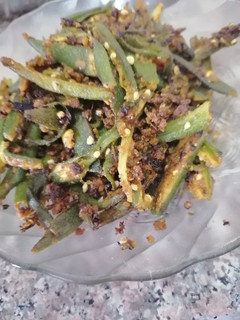 A picture of Bhindi masala.