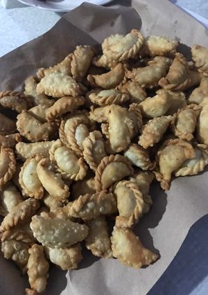 Foto resep Pastel mini abon sapi krenyes krenyes