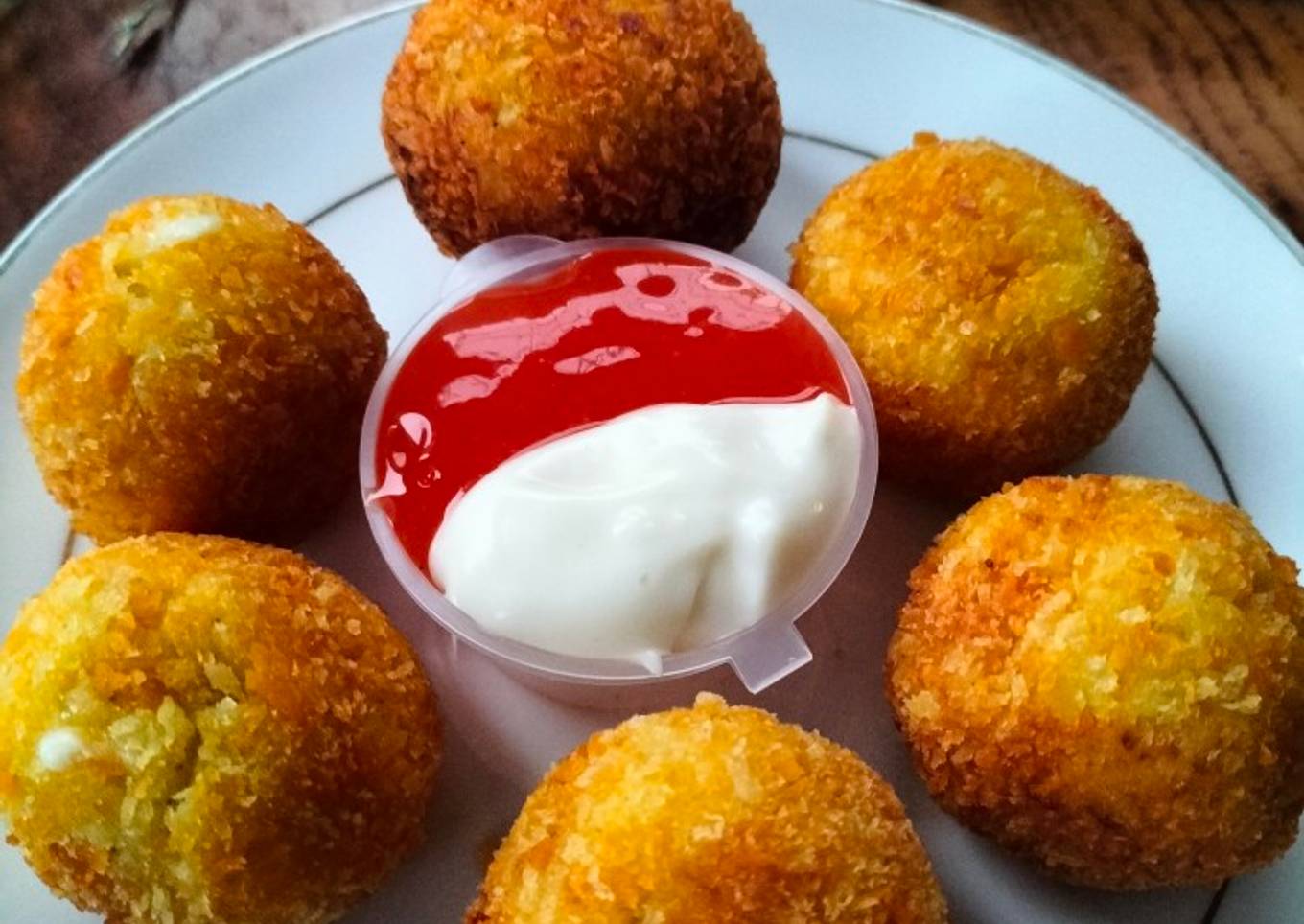 Bola kentang keju(potato cheese ball)