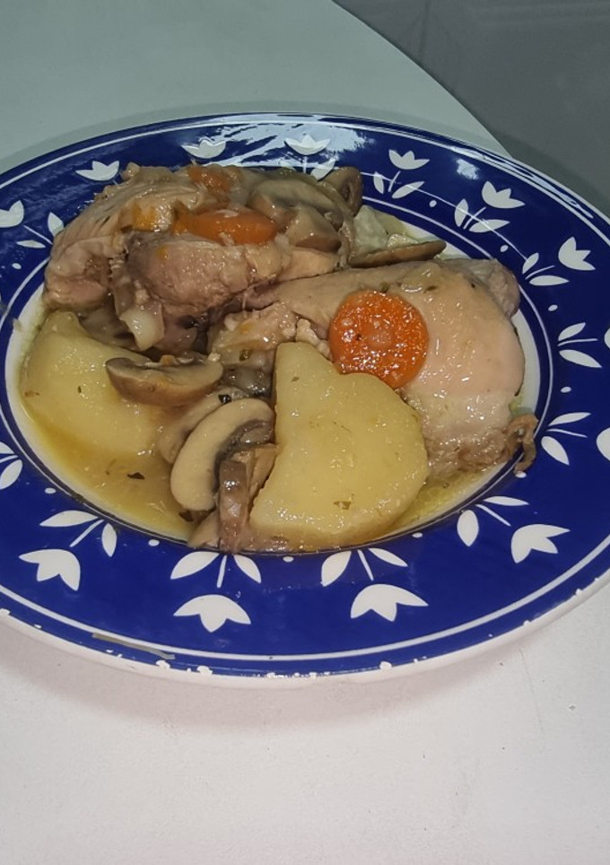 Una foto de Pollo guisado a la antigua