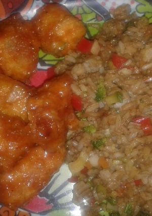 Una foto de Arroz chino pobre