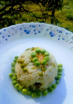 মটর পোলাও (matar polao recipe in Bengali) রেসিপির প্রধান ছবি