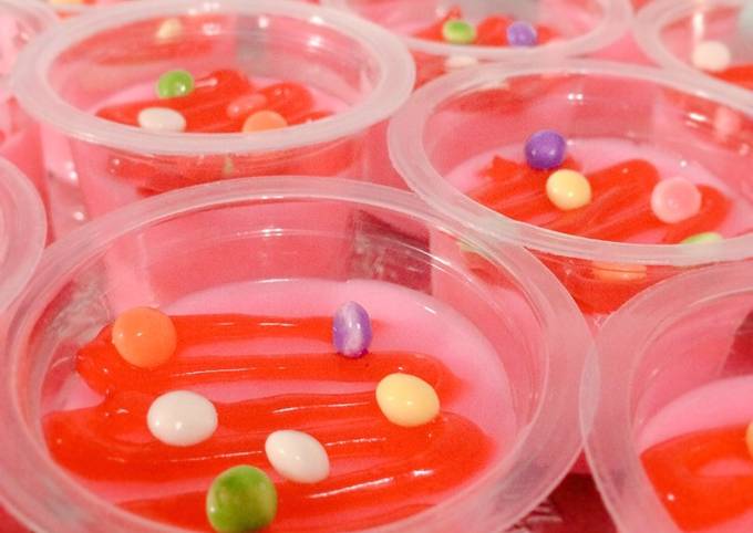 Bagaimana Membuat Silky puding strawberry yang Bisa Manjain Lidah