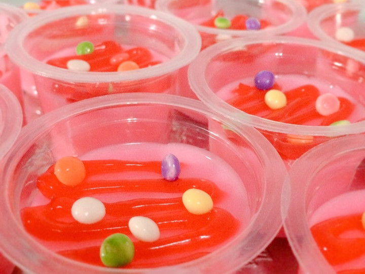 Bagaimana Membuat Silky puding strawberry yang Bisa Manjain Lidah