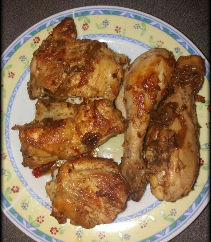 Una foto de Pollo a la cacerola
