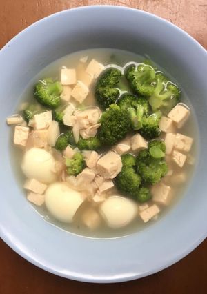 Foto resep Makanan AnakSup Puyuh Tahu Brokoli