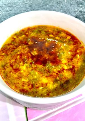 A picture of Lehsuni Dal Palak.