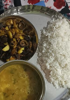 A picture of Karela.