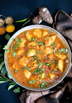 A picture of Chamagadda Pulusu (Colocasia / Arbi / Taro Root Curry - Andhra / Telangana cuisine).