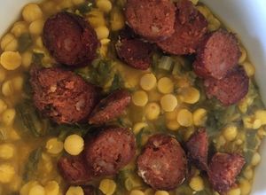 Una foto de Garbanzos a la sureña