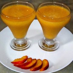 A picture of Peach nectar.
