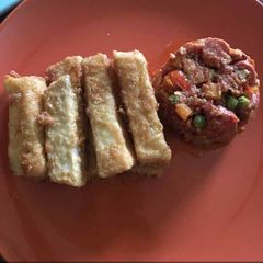 A picture of Yamarita with sausage sauce.