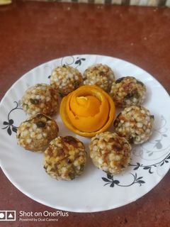 साबूदाना के फलाहारी अप्पे (sabudana ke falahari appe recipe in Hindi) रेसिपी मुख्य फोटो