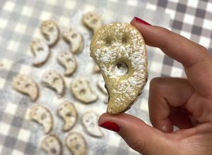 Una foto de Galletas fantasma - especial Halloween 👻
