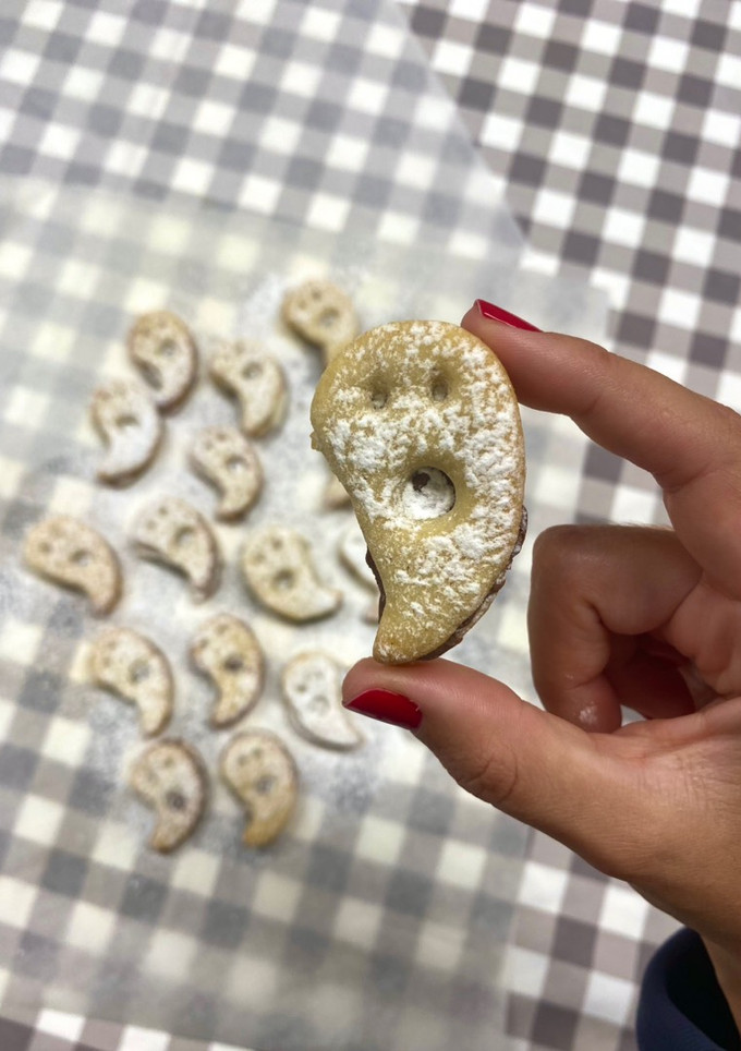 Una foto de Galletas fantasma - especial Halloween 👻