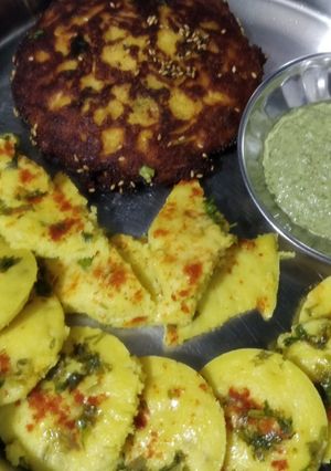લસણીયા ઢોકળા (lawaniya dhokla recipe in gujarati) રેસીપી મુખ્ય ફોટો