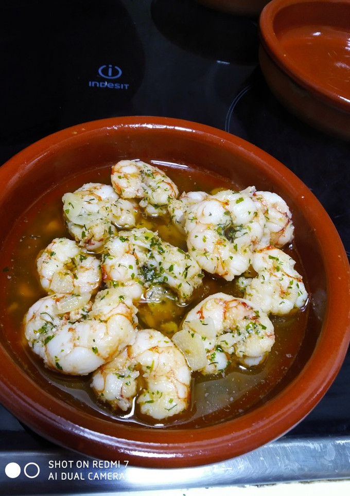 Una foto de Gambón al ajillo con un toque de eneldo 😋