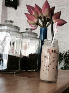 A picture of MILK SHAKE (Sữa lắc- càng lắc càng ngon^^).