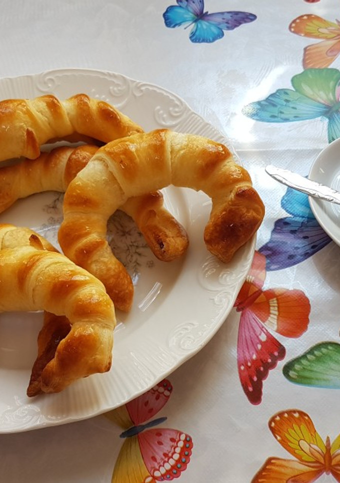 Una foto de Croissants caseros 🥐