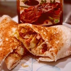 A picture of Tandoori Chicken wraps.