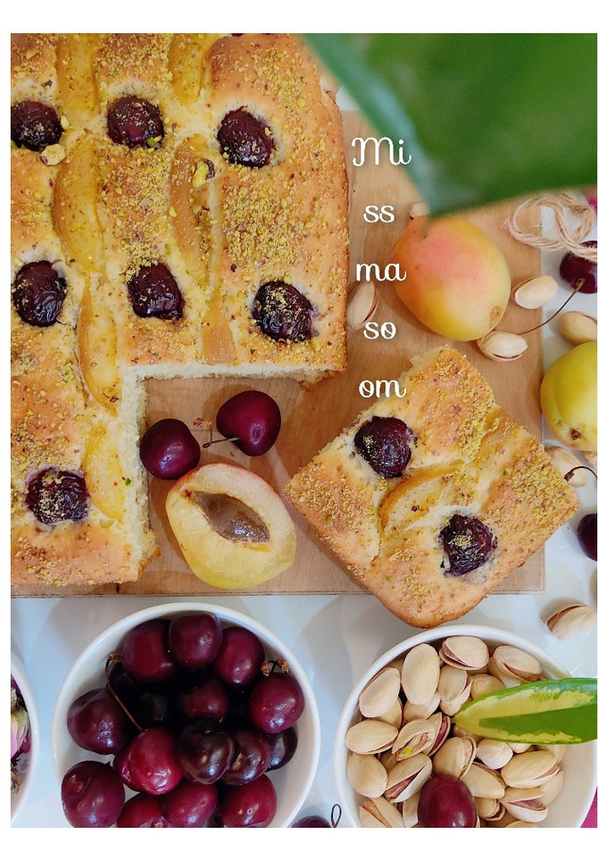 عکسی از دستور کیک میوه ای (گیلاس و زردآلو)